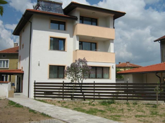 Khan Krum House & Apartments For Rent Elin Pelin Kültér fotó